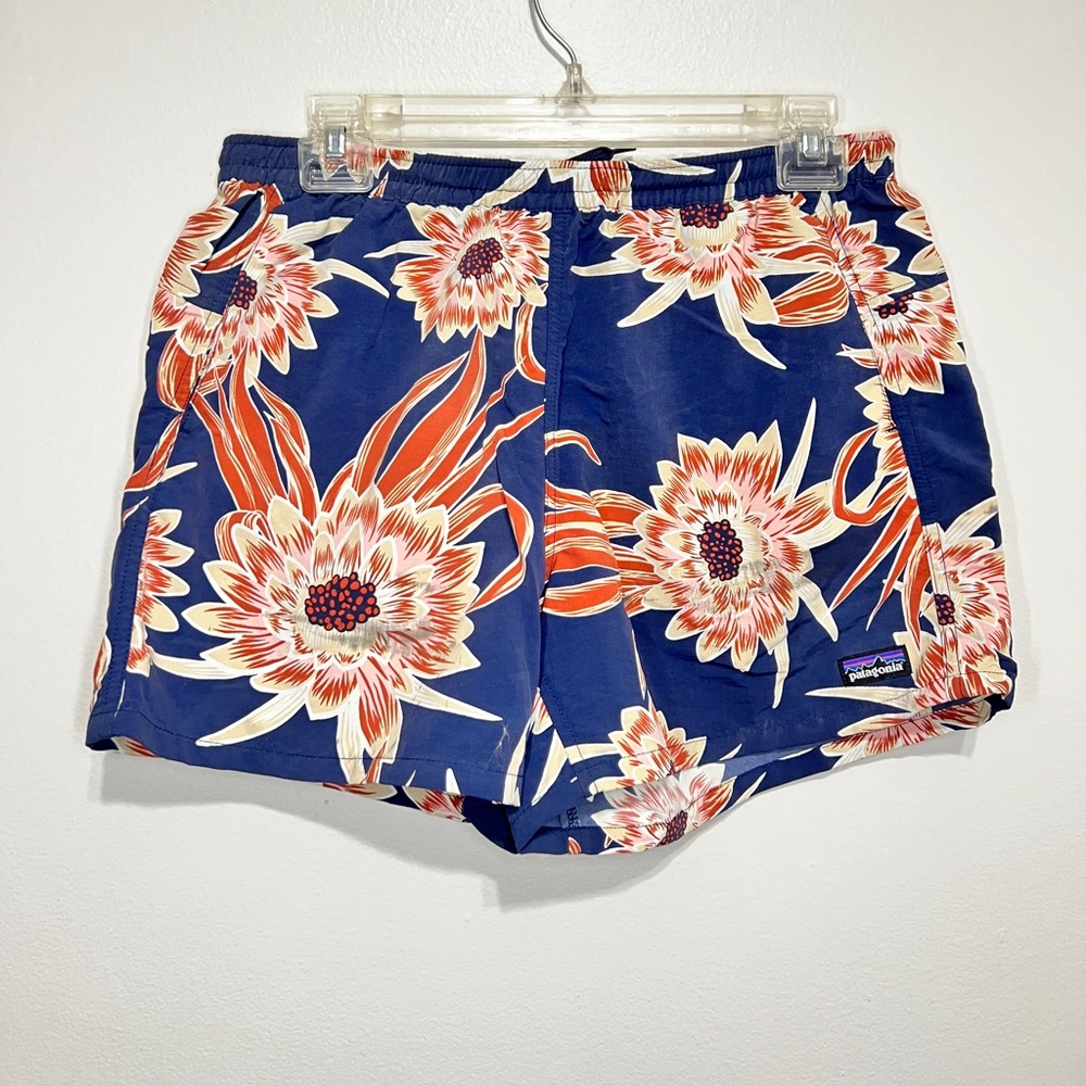 PATAGONIA Baggies Shorts 4" Inseam Women’s Medium Floral Hawaiian Pattern